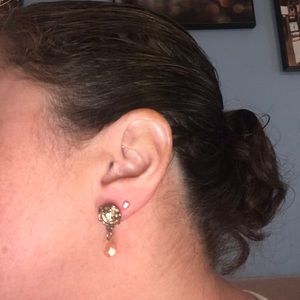 Women’s flower earrings